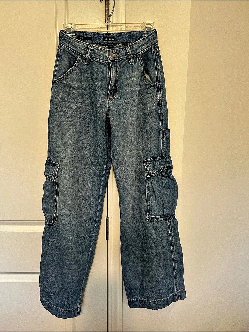 Wild Fable Mid-Rise Baggy Cargo Jeans Blue Size 00